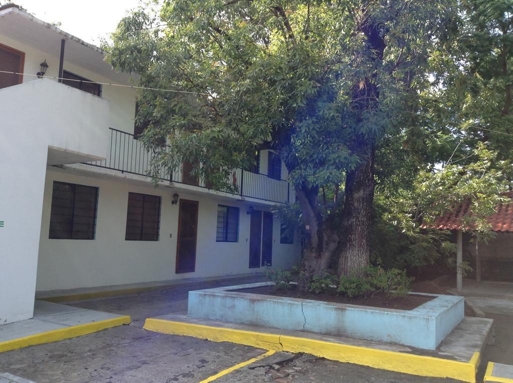 Hotel Tecozautla Εξωτερικό φωτογραφία