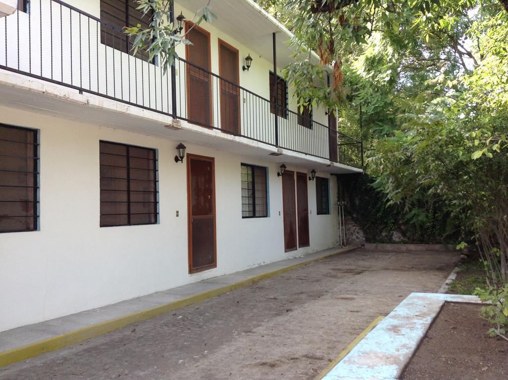 Hotel Tecozautla Εξωτερικό φωτογραφία